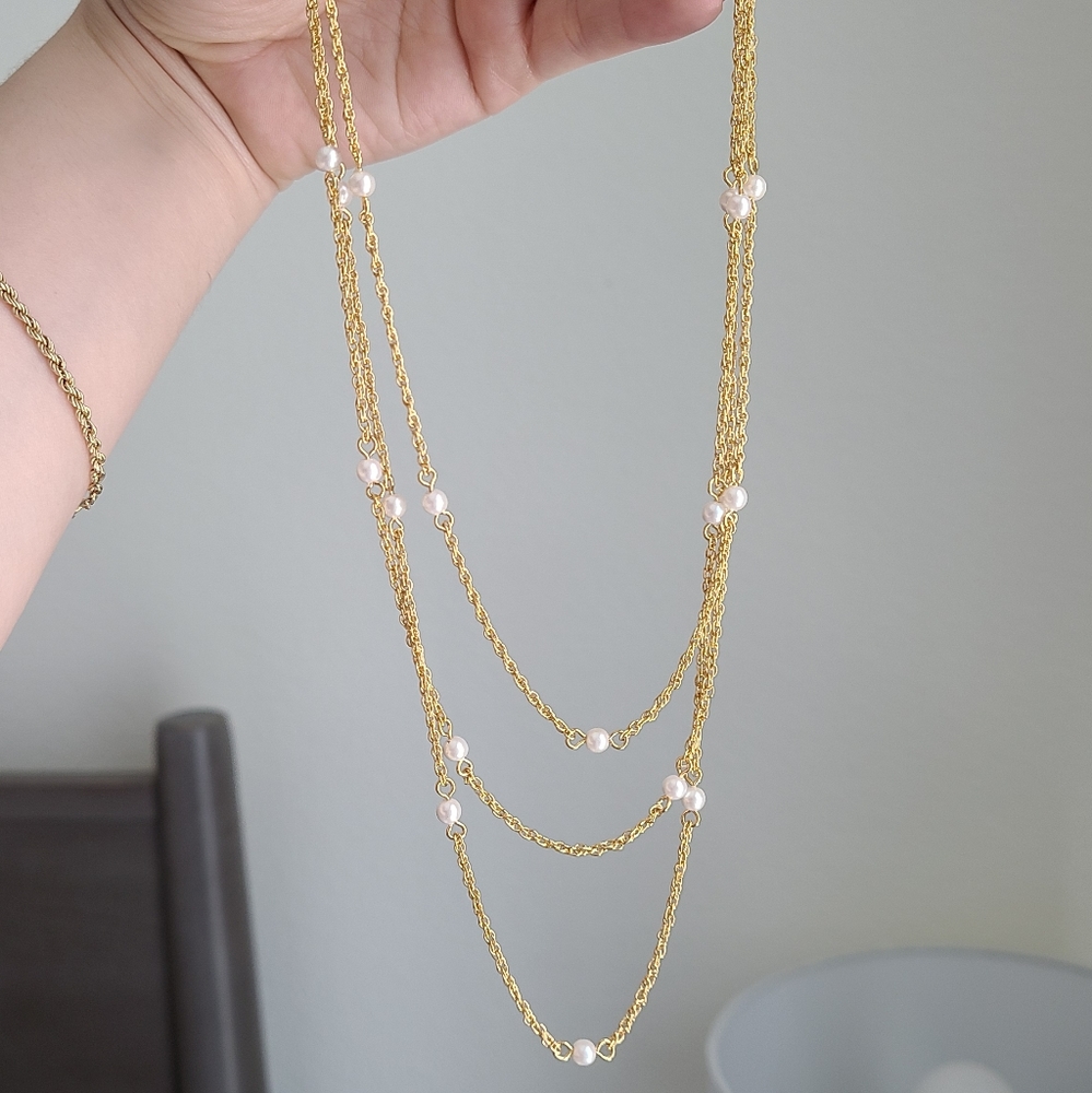 3 Tiered Necklace with Pearl like Beads